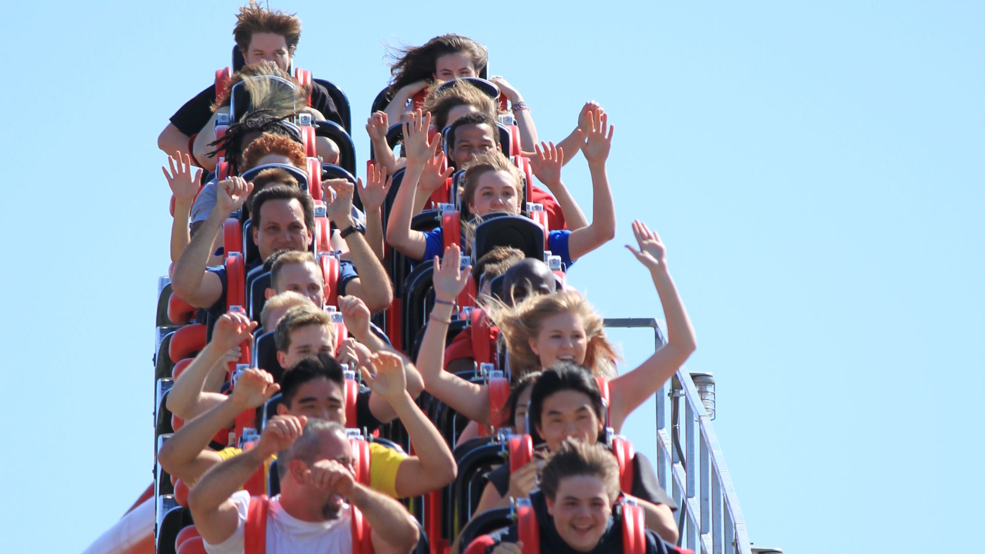 File:Pantherian train in the brake run.jpg