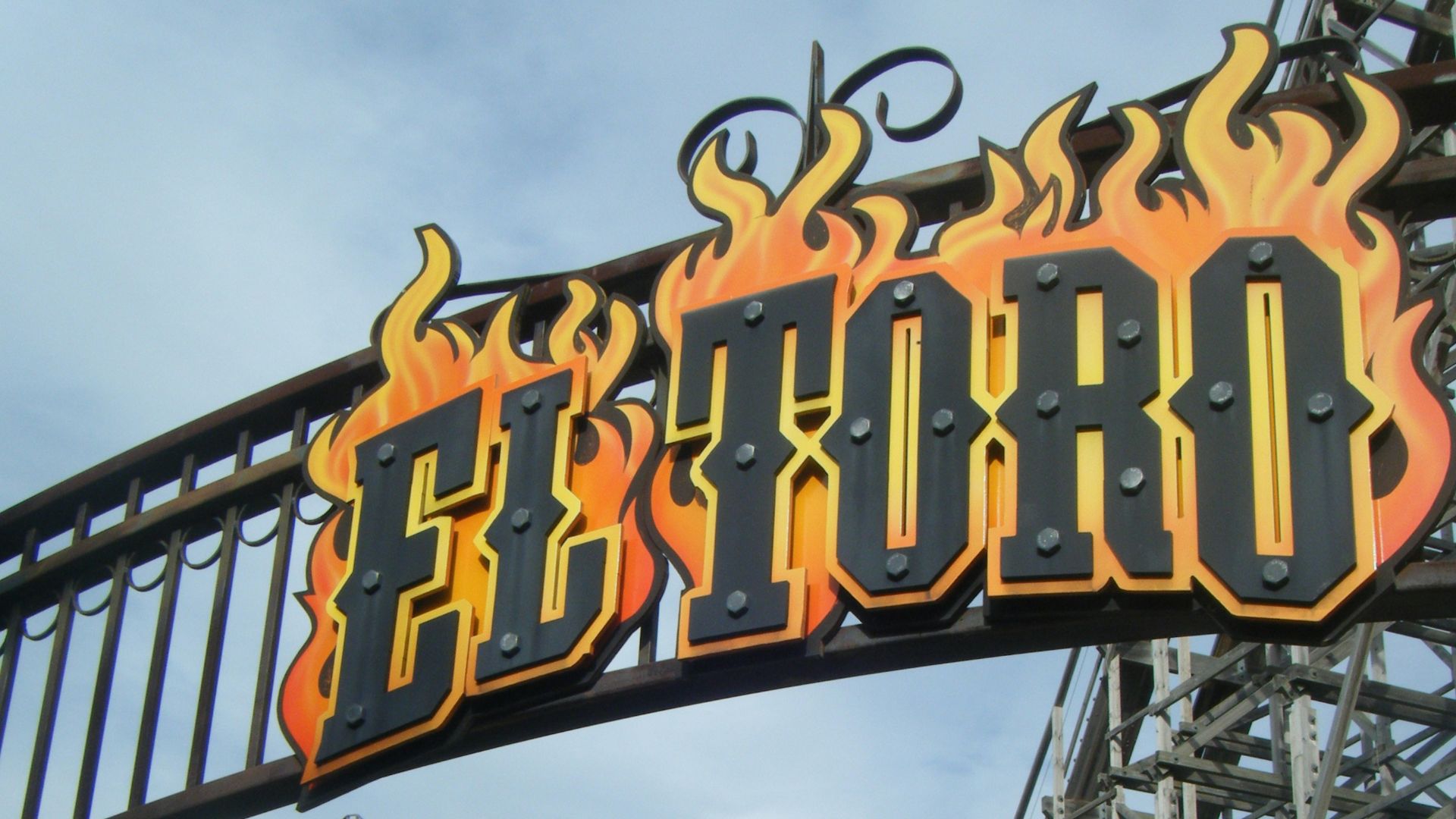 black and yellow flame El Toro signage