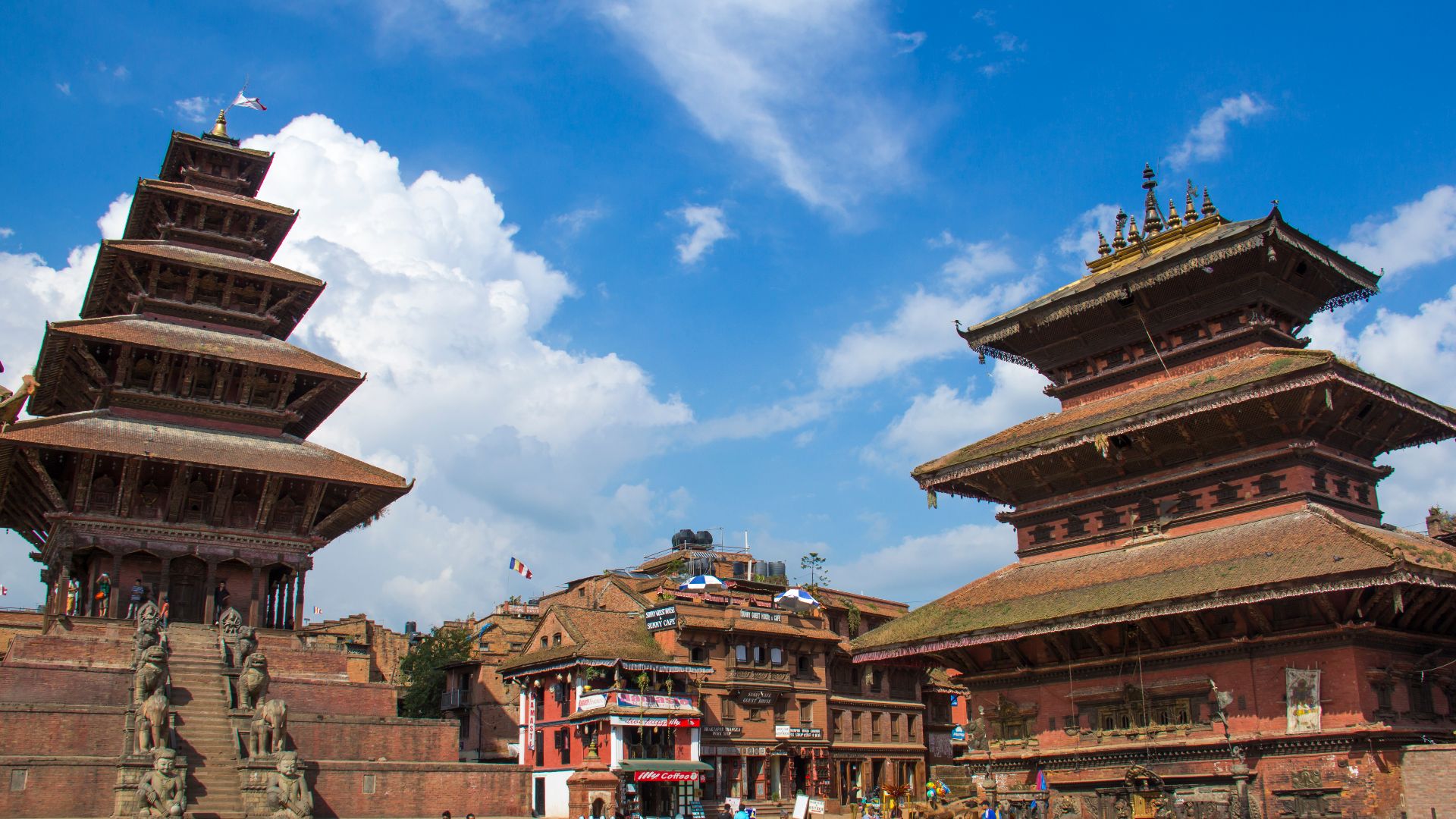 File:Nyatpola & Bhairav Temple.jpg