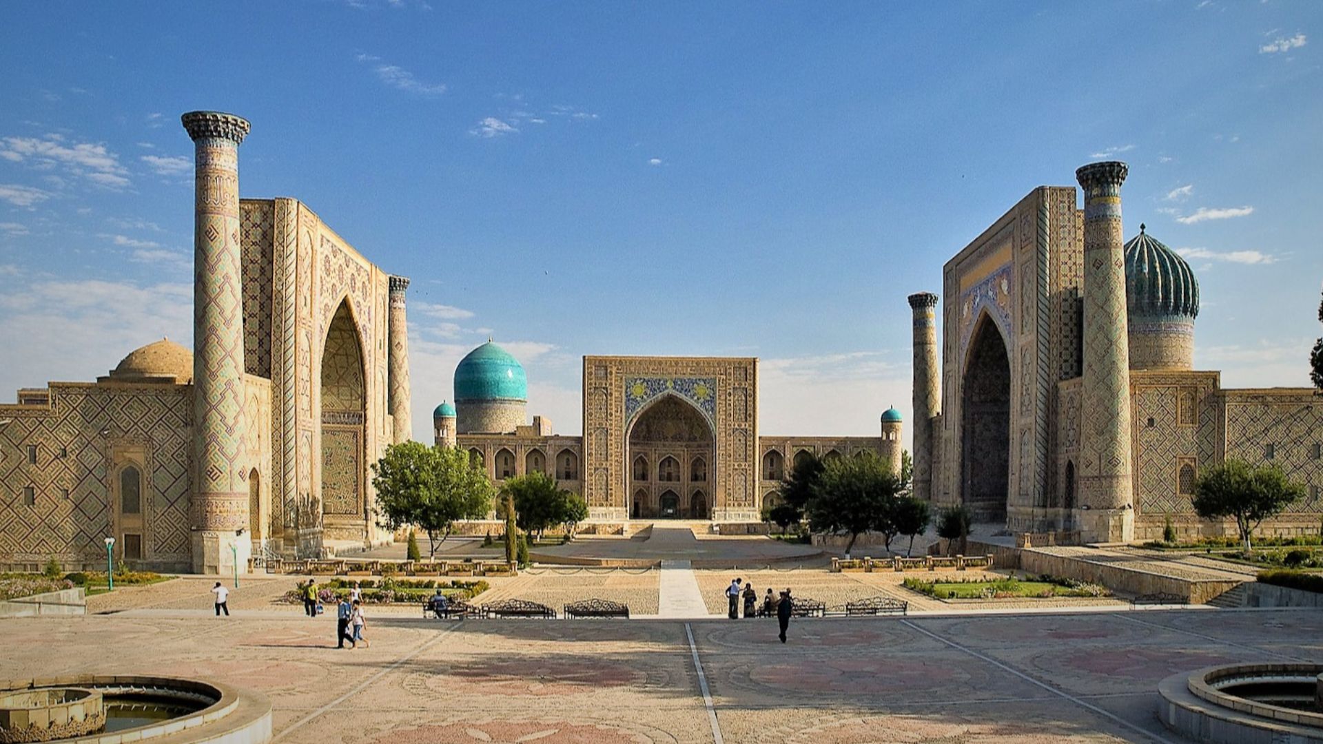 File:RegistanSquare Samarkand.jpg