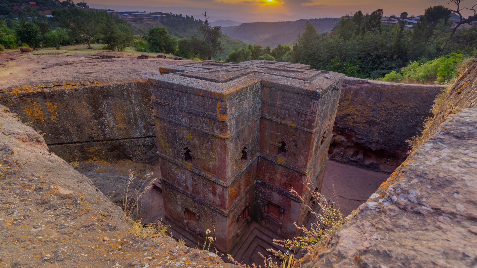 File:Ethiopia - sunset at Church of Saint George, Lalibela 01.jpg