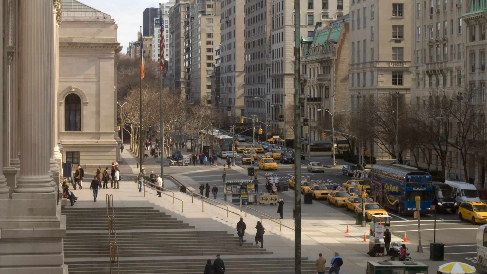 File:Photograph of Fifth Avenue from the Metropolitan—New York City.jpg