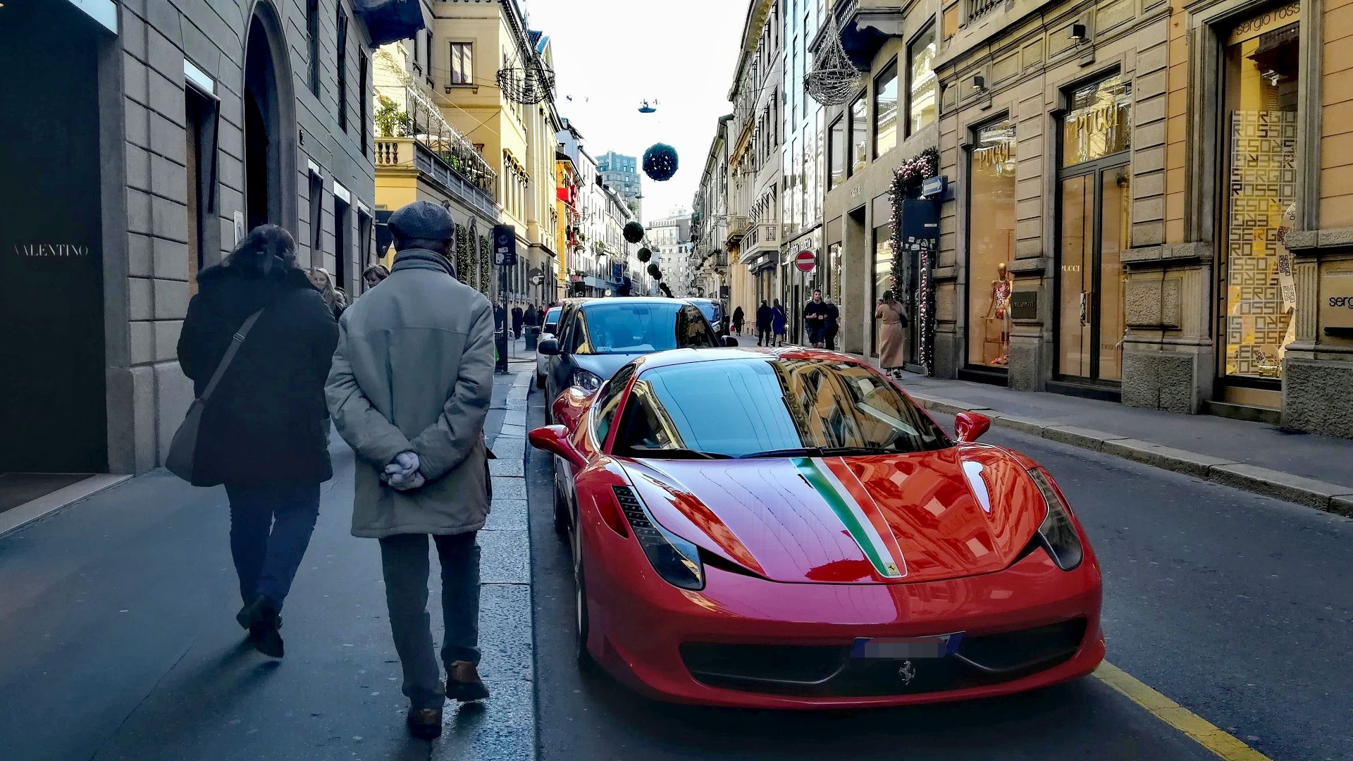 File:Via Monte Napoleone, Milan, Italy.jpg