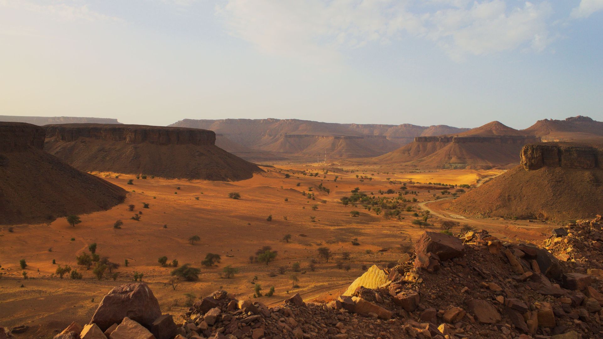 File:Best View In Mauritania (14980010810).jpg