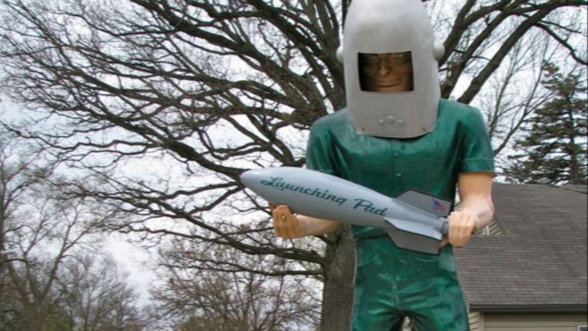 File:Gemini Giant on 66.jpg