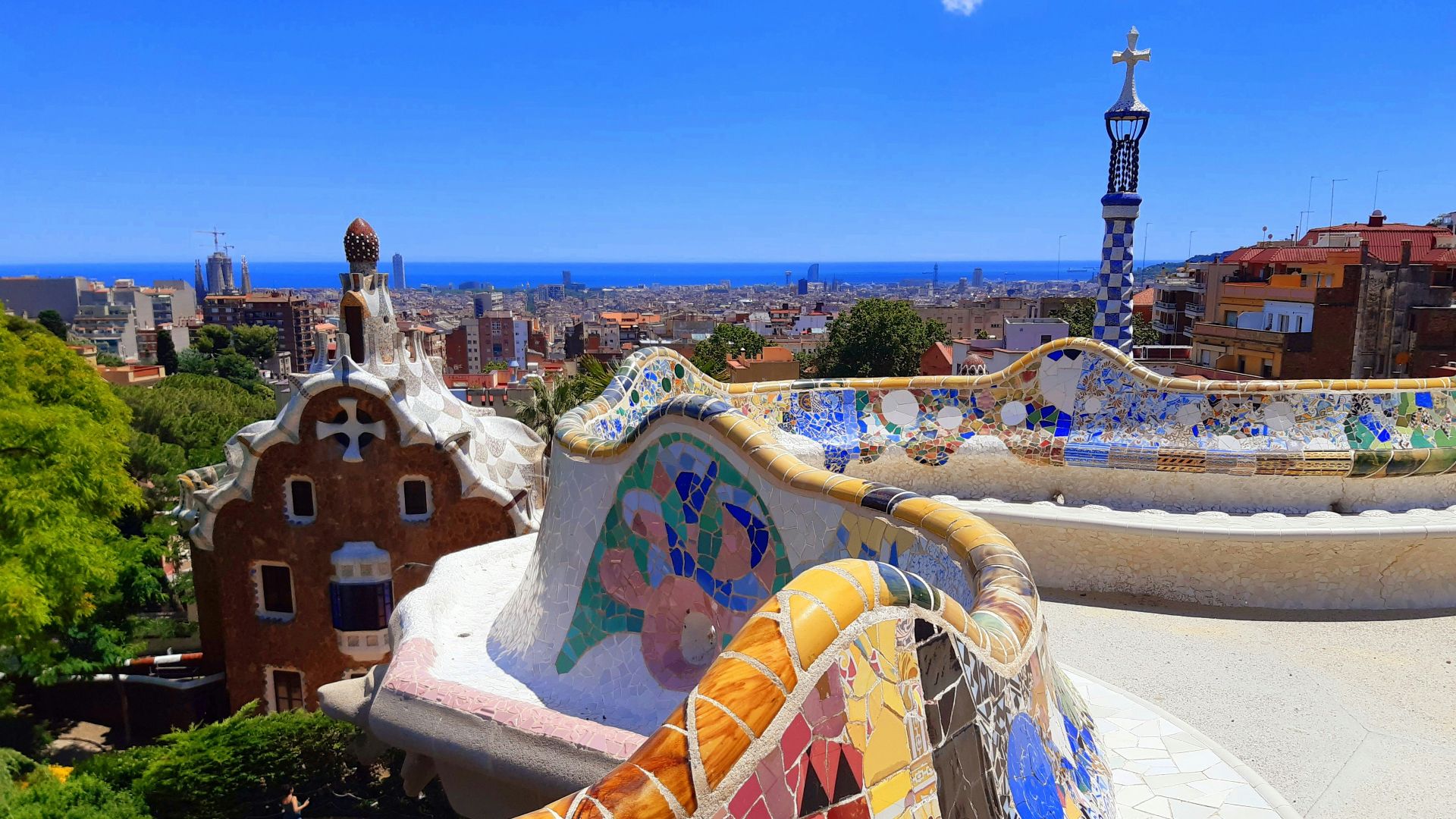 orange and blue inflatable ring