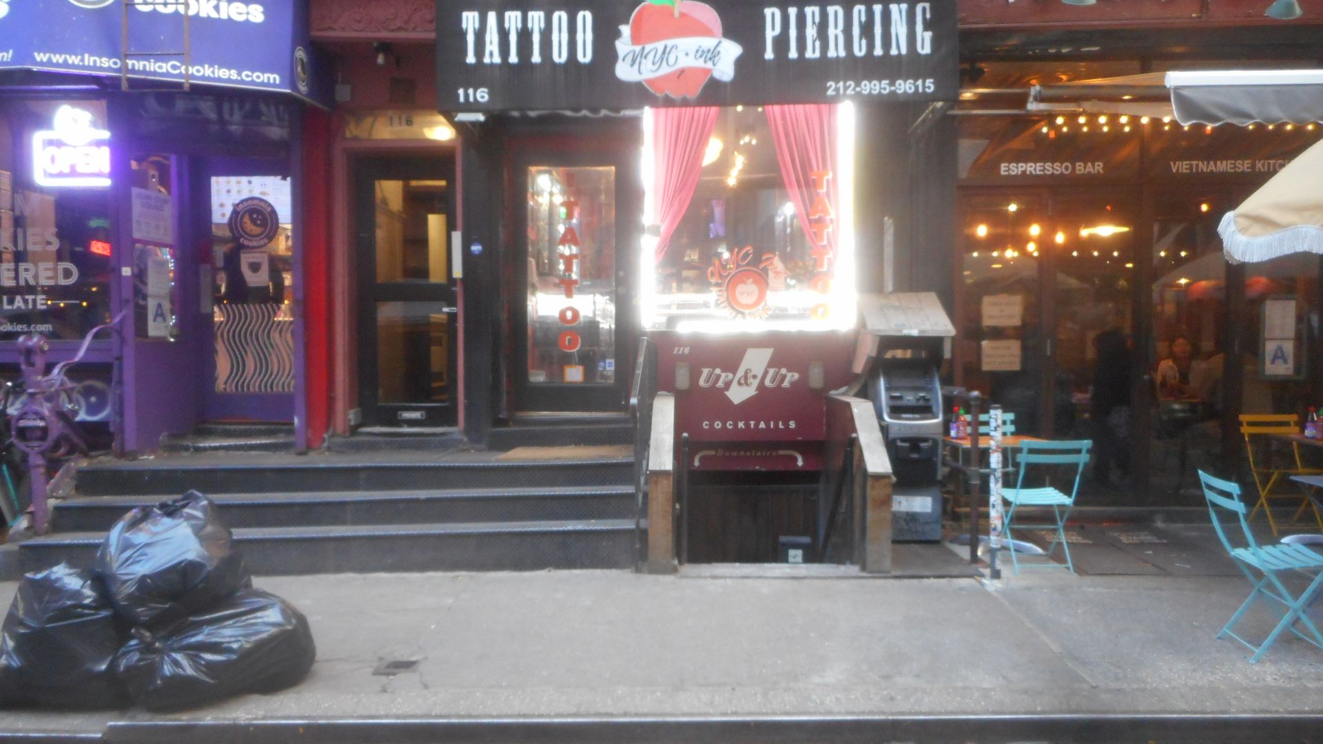 File:Site of the former Gaslight Cafe.jpg