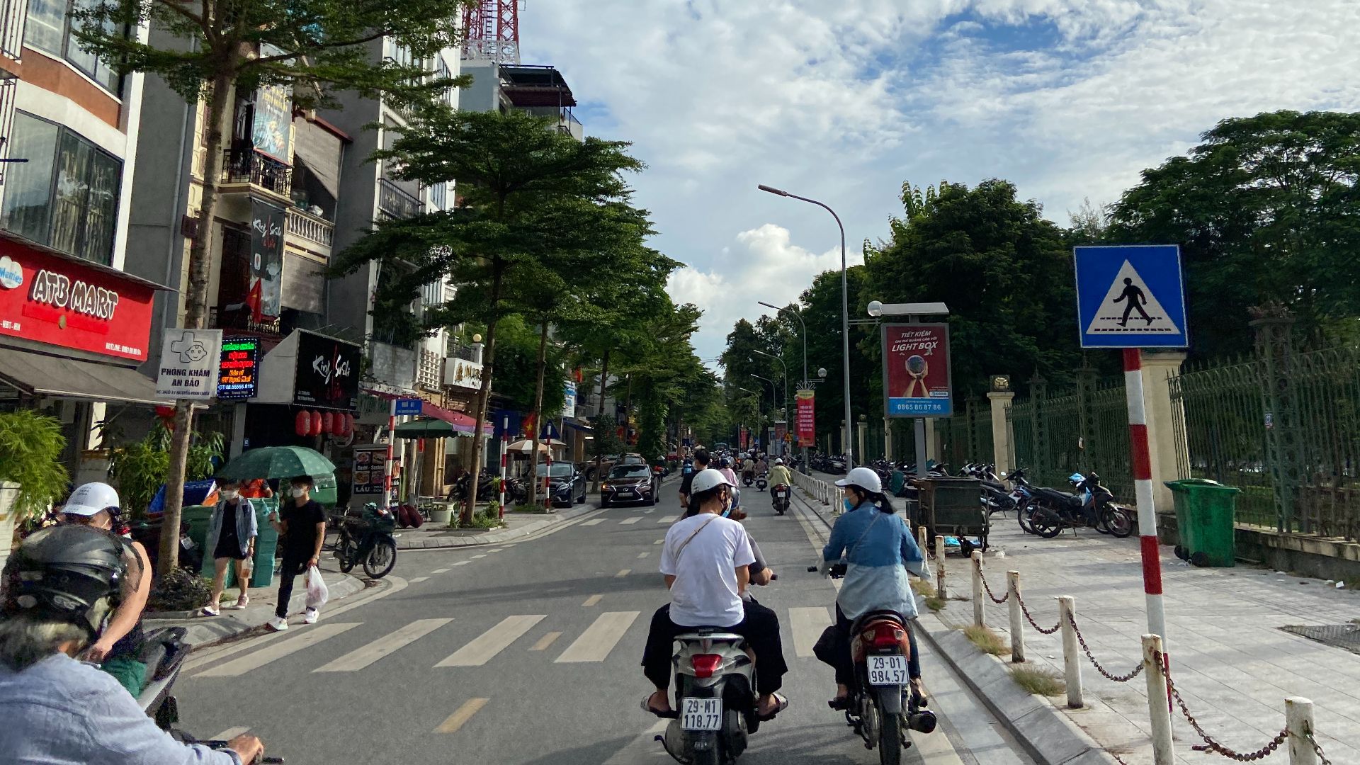 File:Nguyễn Đình Chiểu Street, Hanoi 2022-10-02 32.jpg