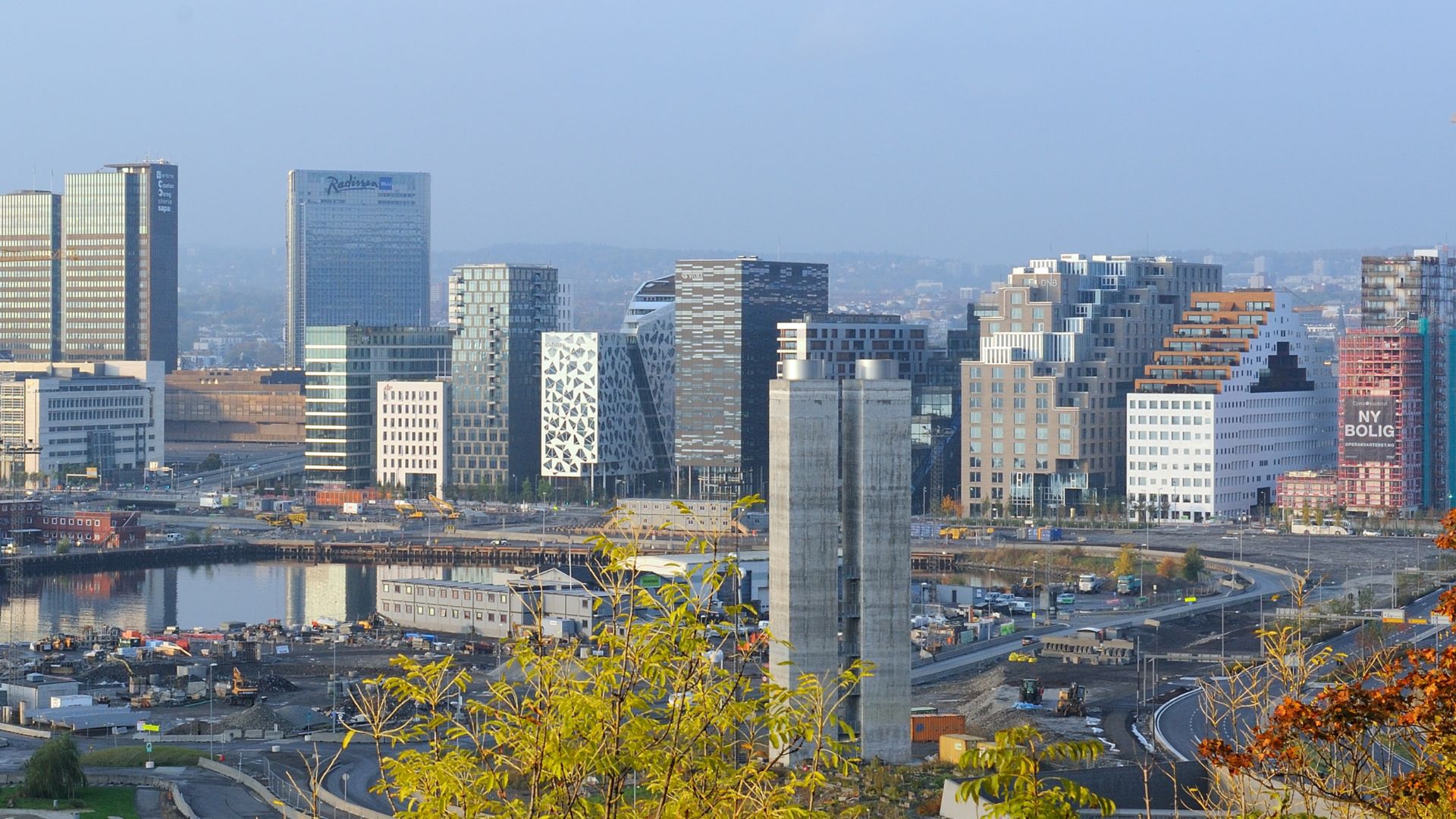 File:Downtown Oslo Norway skyline.png