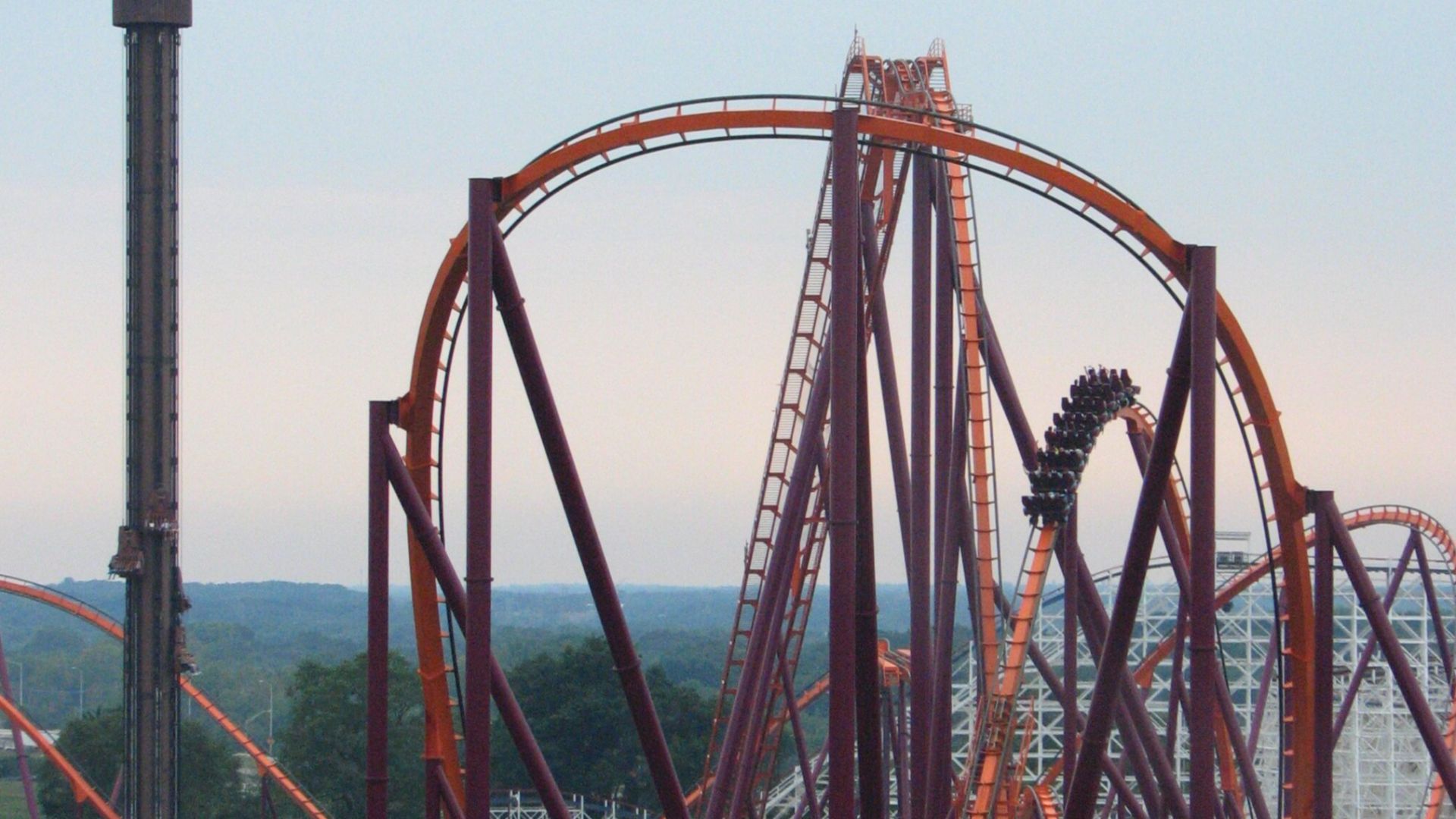 File:Raging Bull's twister layout (cropped).jpg