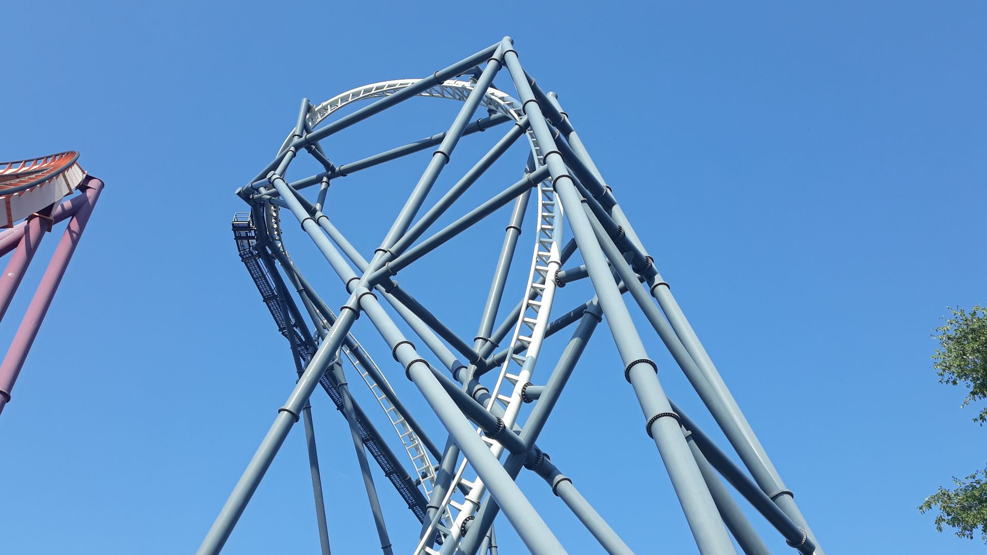 File:Maxx Force 6.jpg