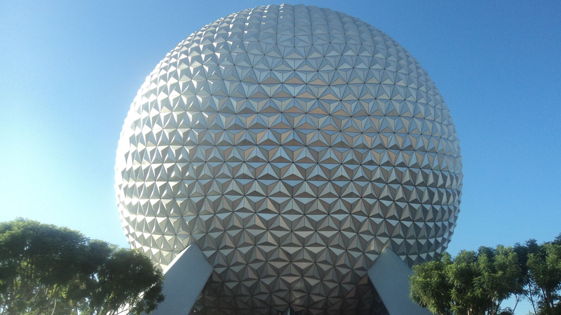 File:Epcot.JPG