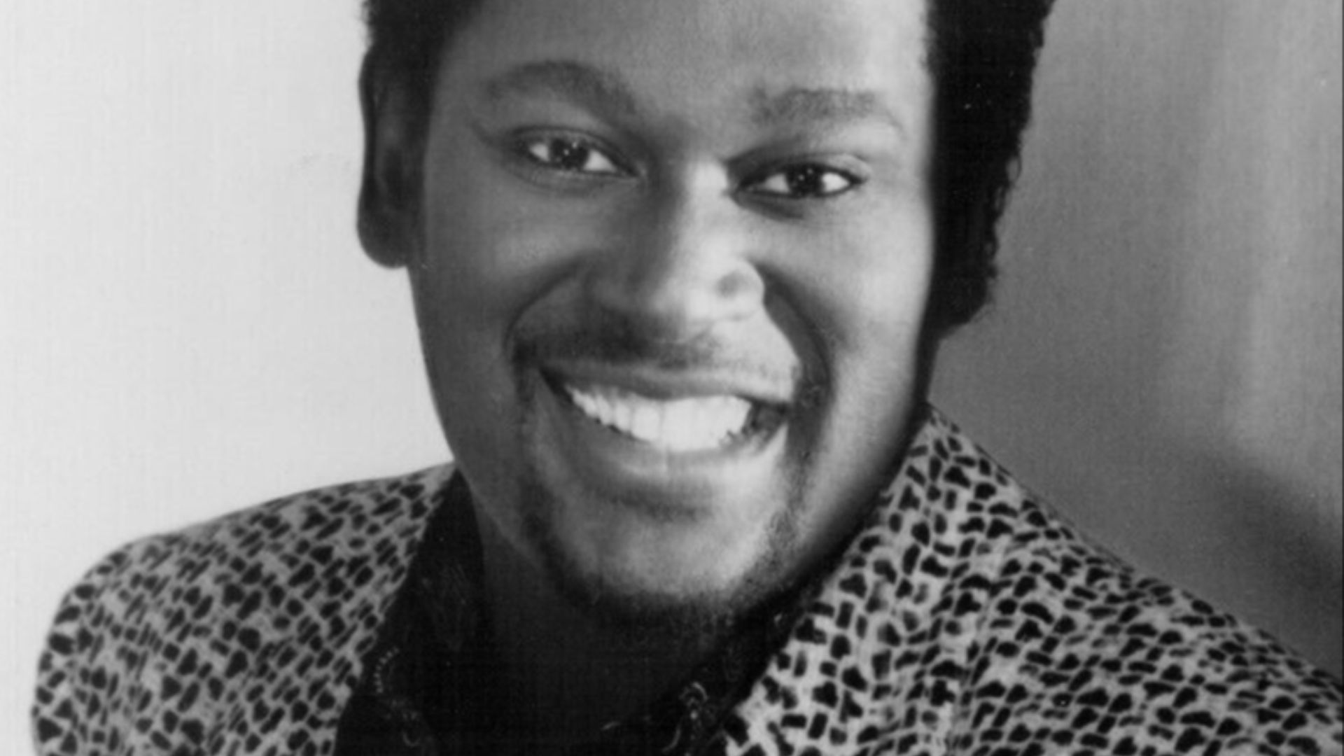 File:Luther Vandross 1985.jpg