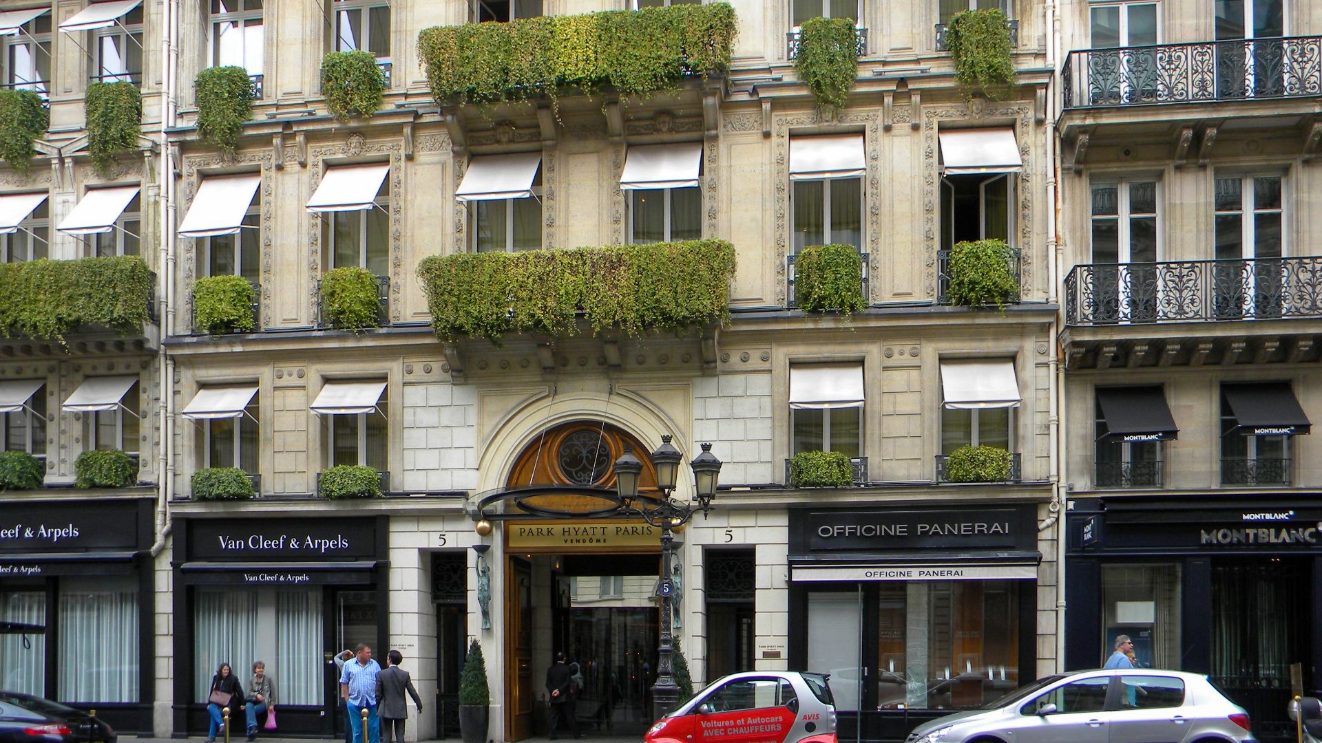 File:Park Hyatt Paris-Vendôme, 5 rue de la Paix, Paris 5 September 2011.jpg