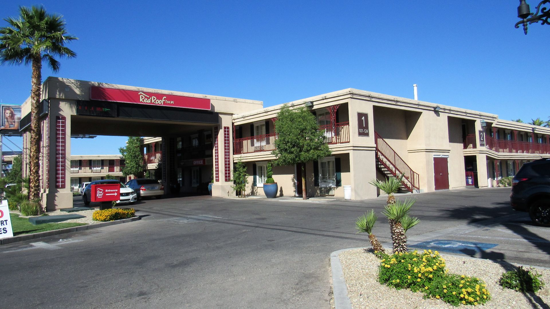 File:Red Roof Inn - Las Vegas.jpg