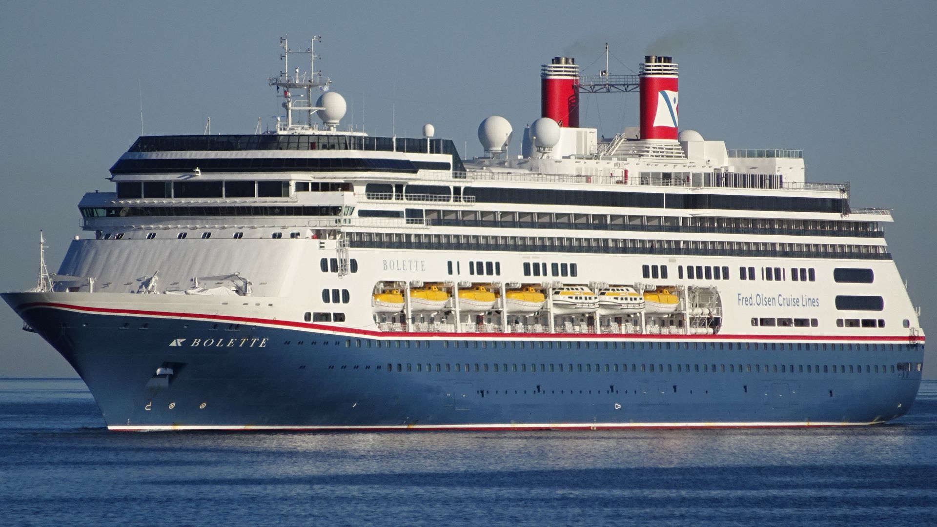 File:Bolette underway in Tallinn Bay Tallinn 7 May 2023.jpg