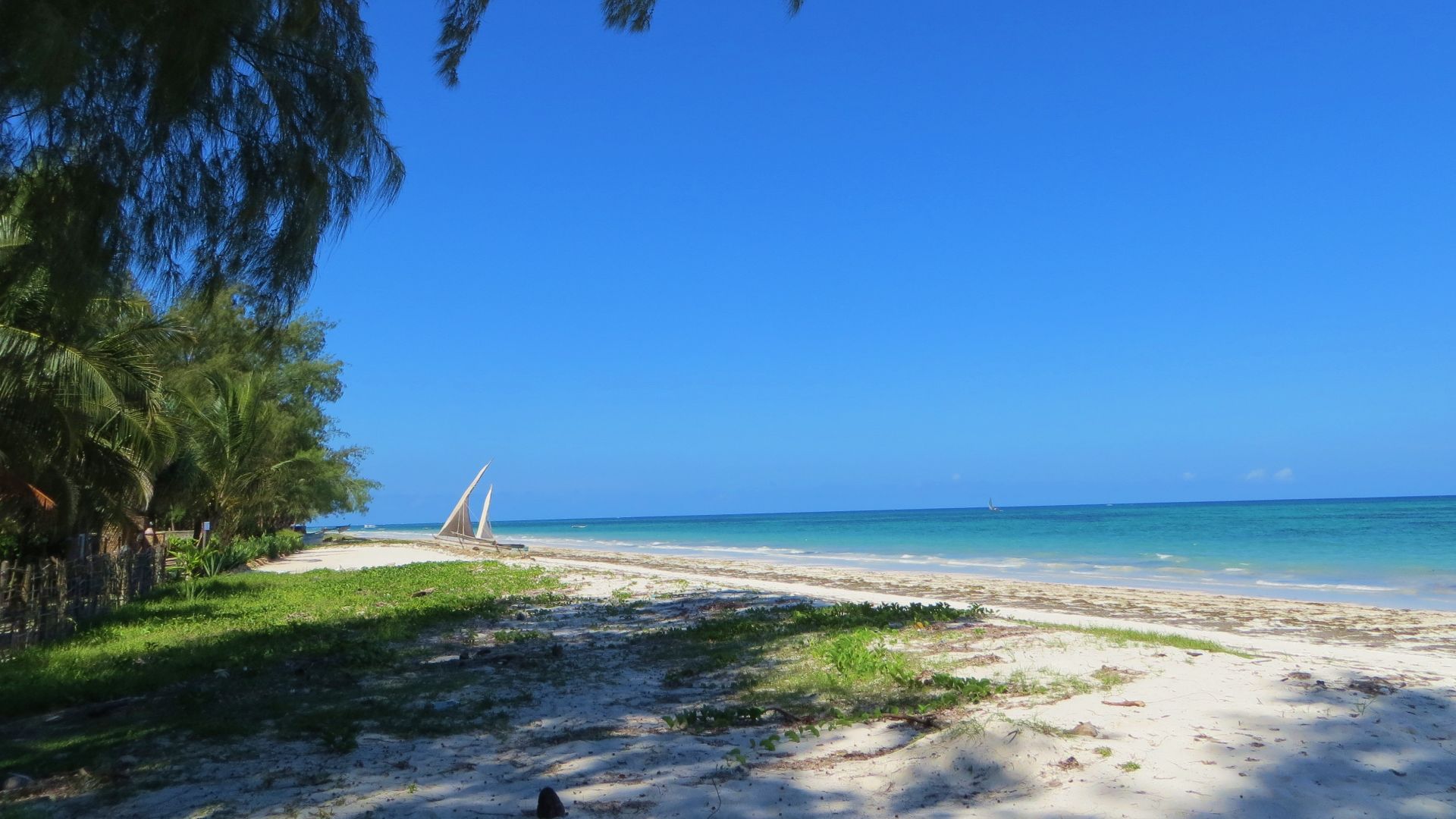 File:Diani beach.JPG