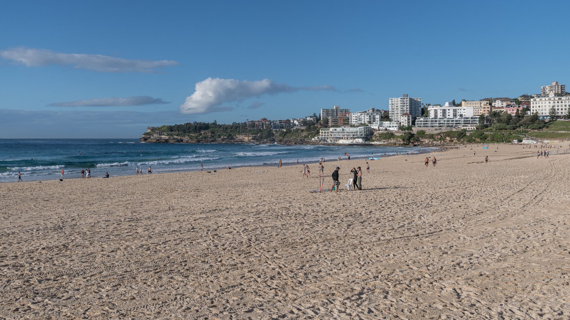 File:Bondi Beach, view towards southwest 20230225 1.jpg