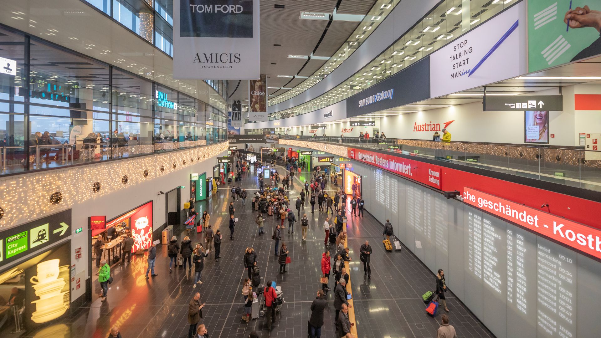File:Vienna airport terminal 3.jpg