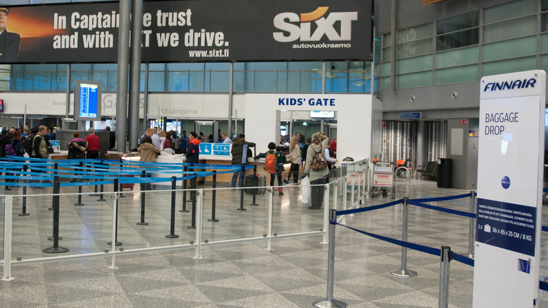 File:15-12-20-Helsinki-Vantaan-Lentoasema-N3S 3116.jpg