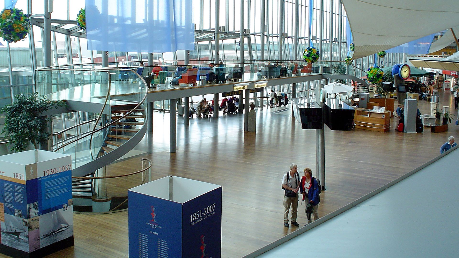 File:Airport Arlanda Sweden.jpg