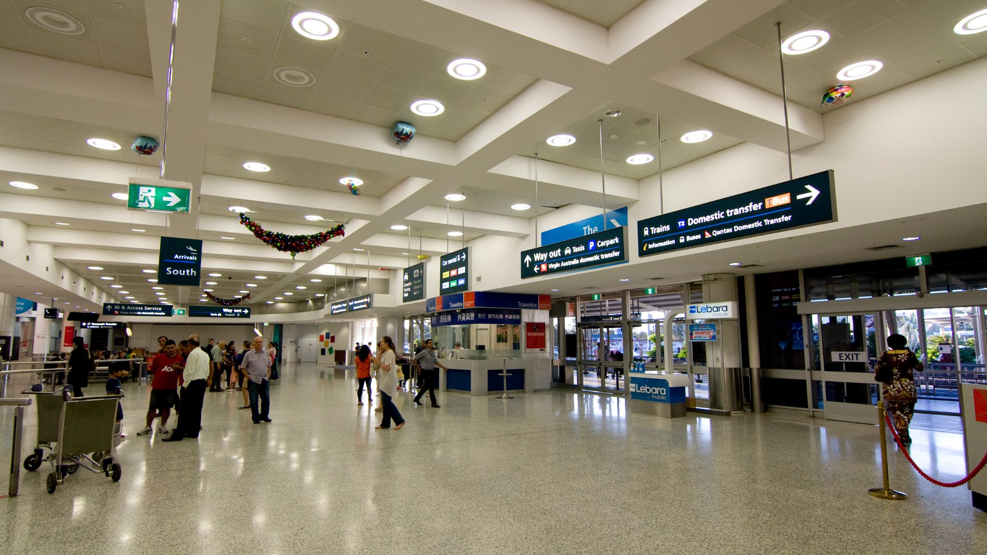 File:2012-12-12 Sydney Kingsford Smith airport. International arrivals 01.jpg