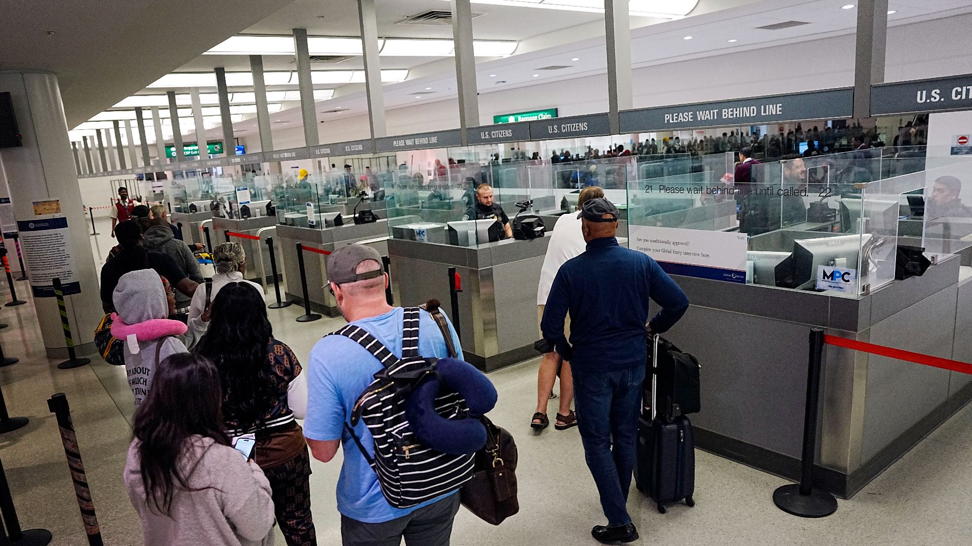 File:A U.S. Customs and Border Protection operations related to international travelers and luggage arriving at Baltimore-Washington International Thurgood Marshall Airport on February 27, 2025 - 30.jpg