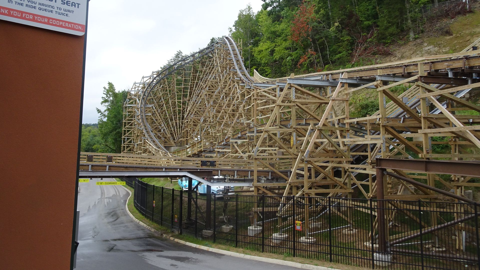 File:Lightning Rod at Dollywood (28851120773).jpg