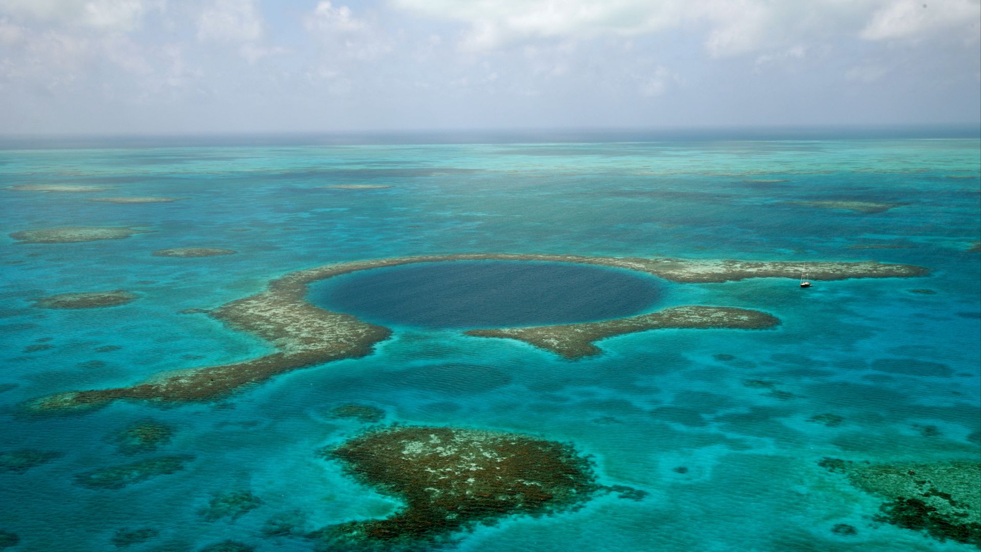 File:Belize Blue Hole (TMP) (16912331906).jpg