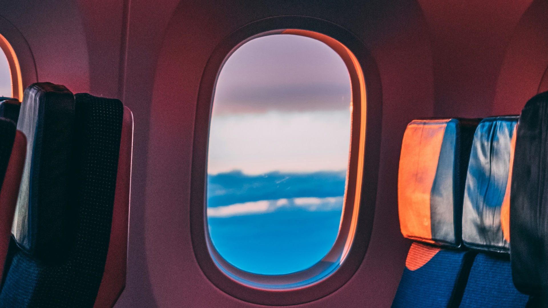 blue and red airplane seats