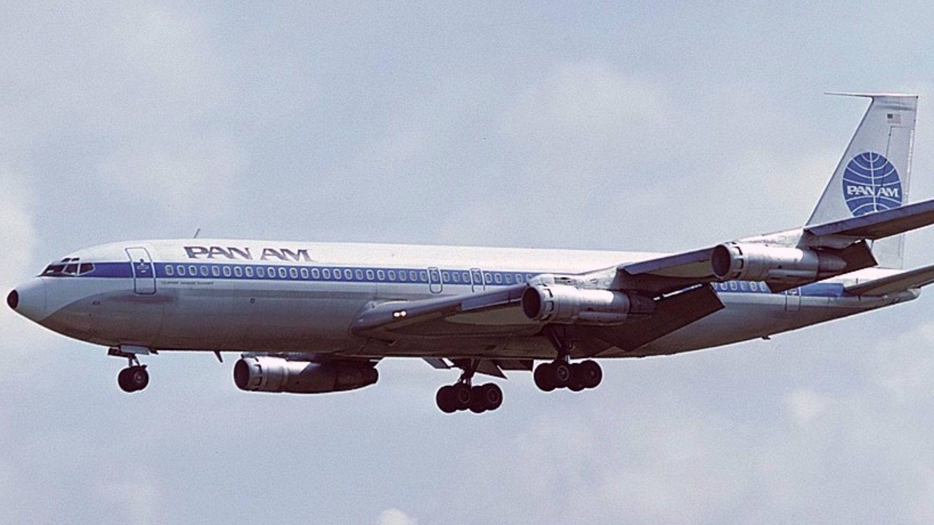 File:Boeing 707-321B Pan Am Freer.jpg