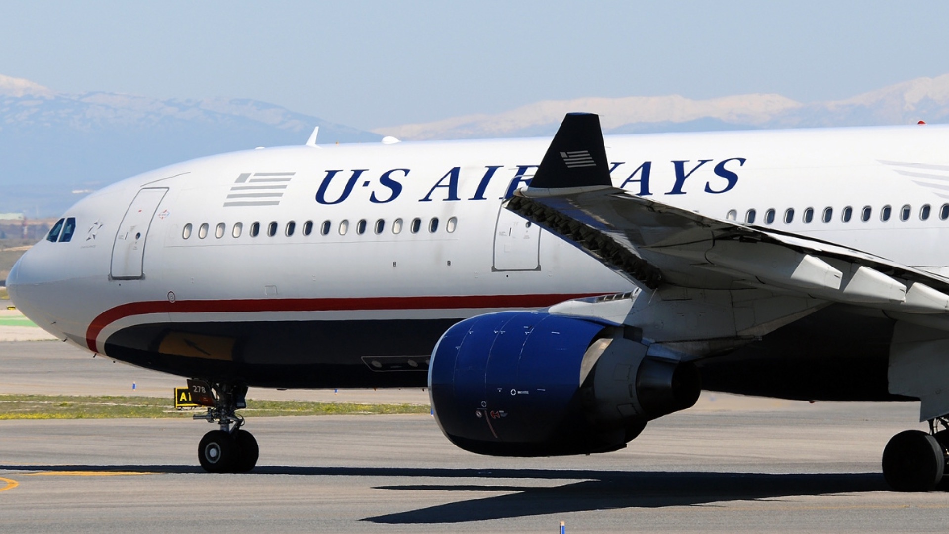 File:Airbus A330-323X, US Airways AN1748131.jpg