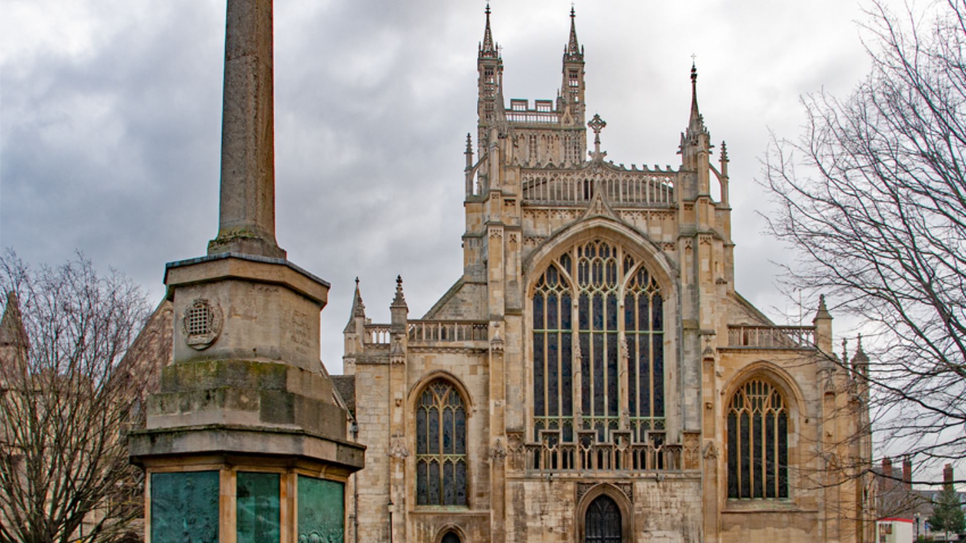 File:Gloucester cathedral west front.jpg