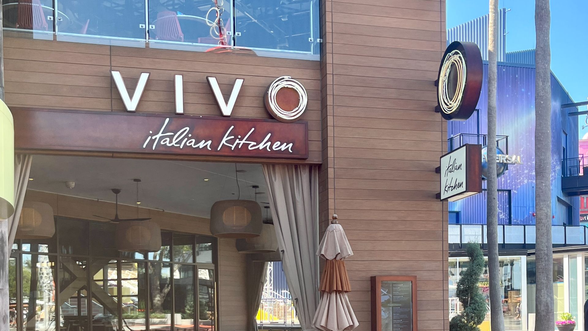 File:Universal CityWalk Orlando - Vivo Italian Kitchen (May 2023).jpg