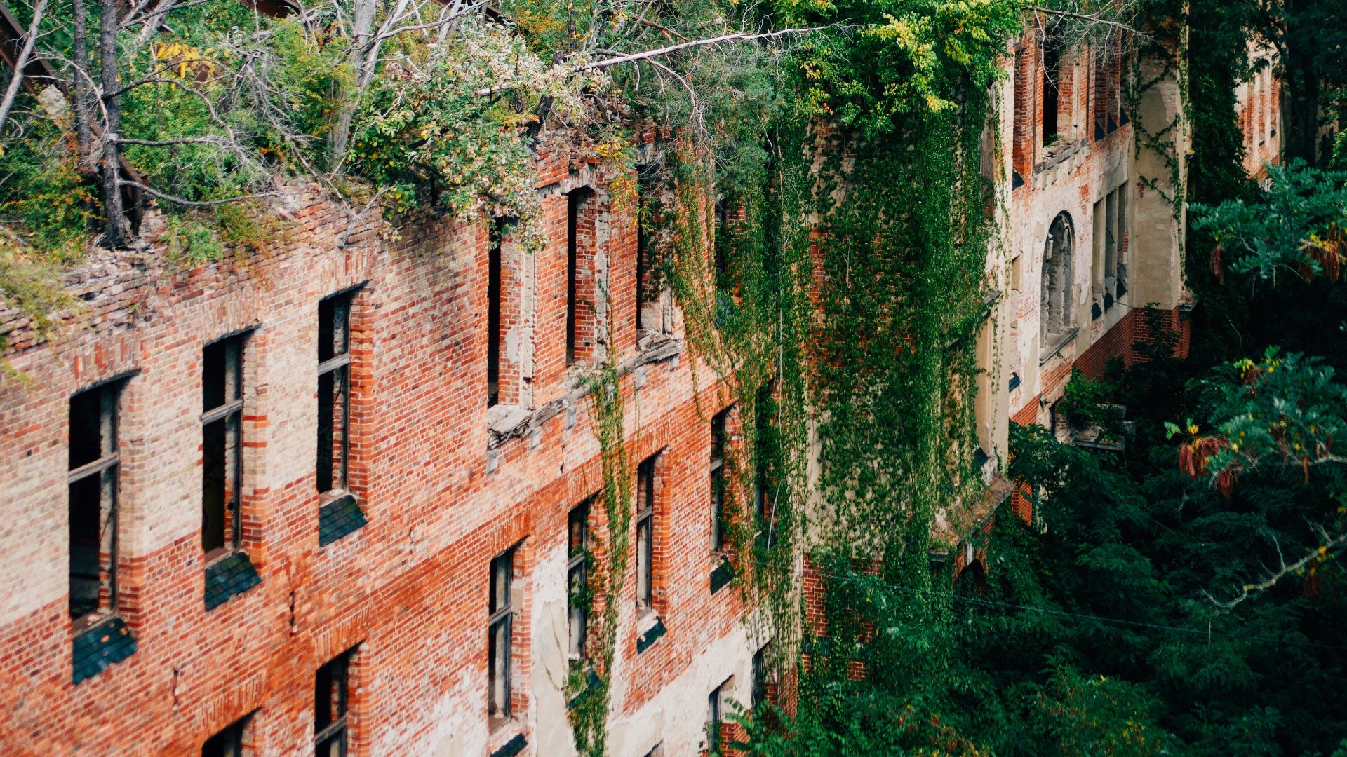 a building with a satellite dish on top of it