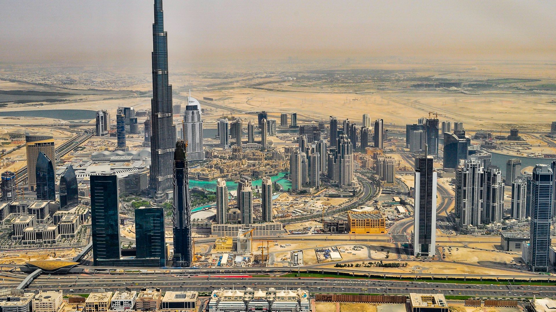 File:Dubai, United Arab Emirates (Unsplash suv4vuJsH6g).jpg