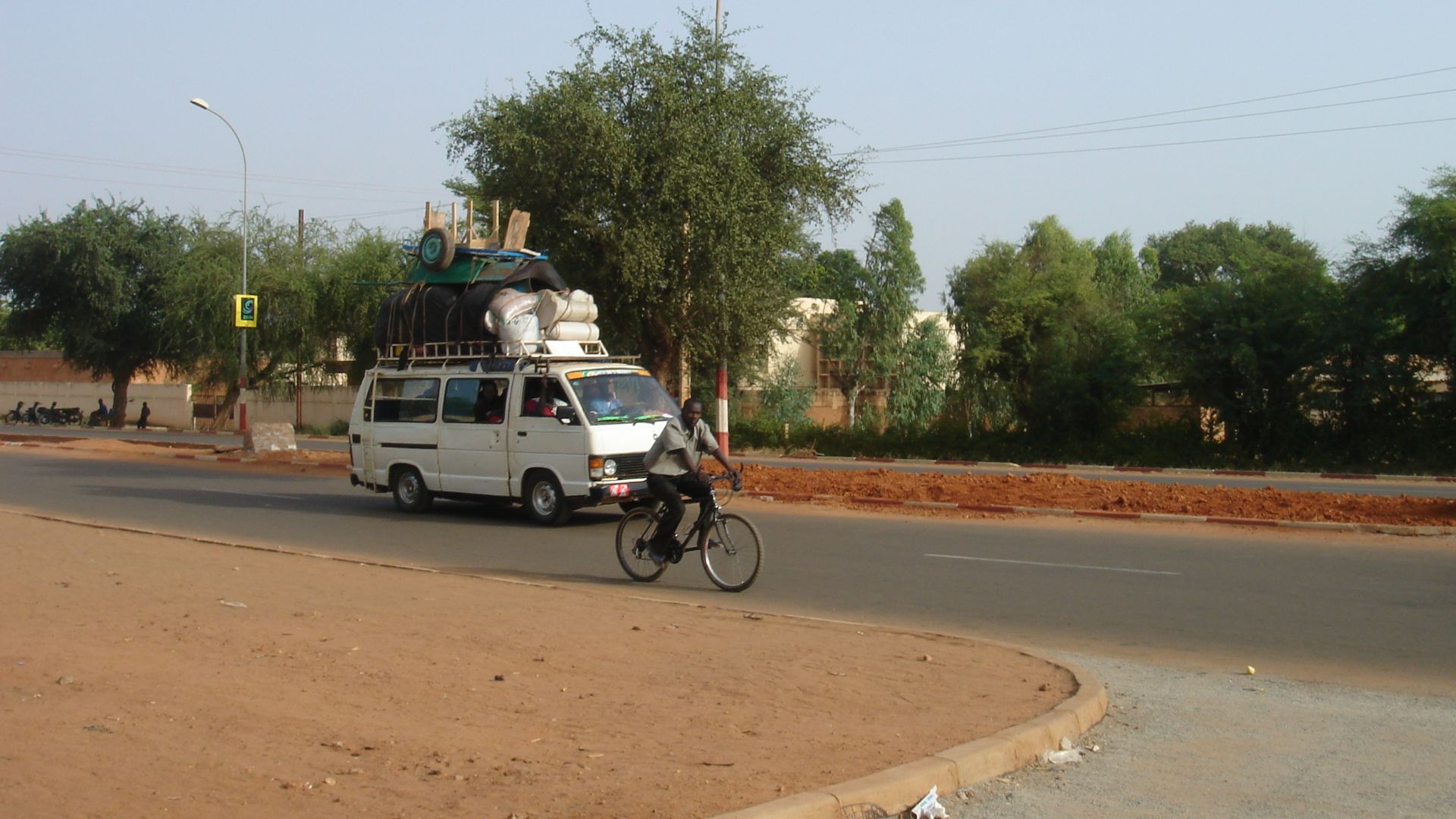 File:Niamey, Niger 2.jpg
