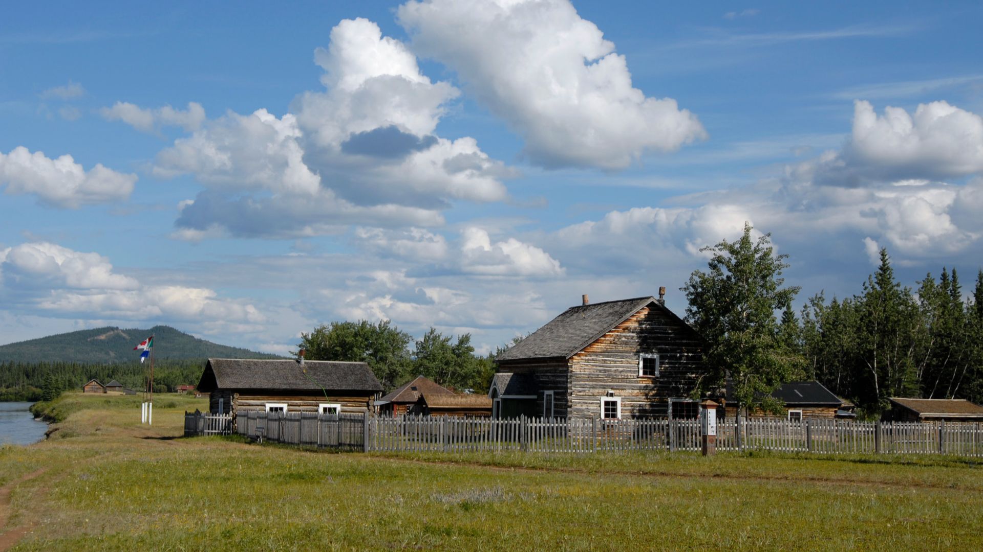 File:Fort Selkirk Yukon.jpg
