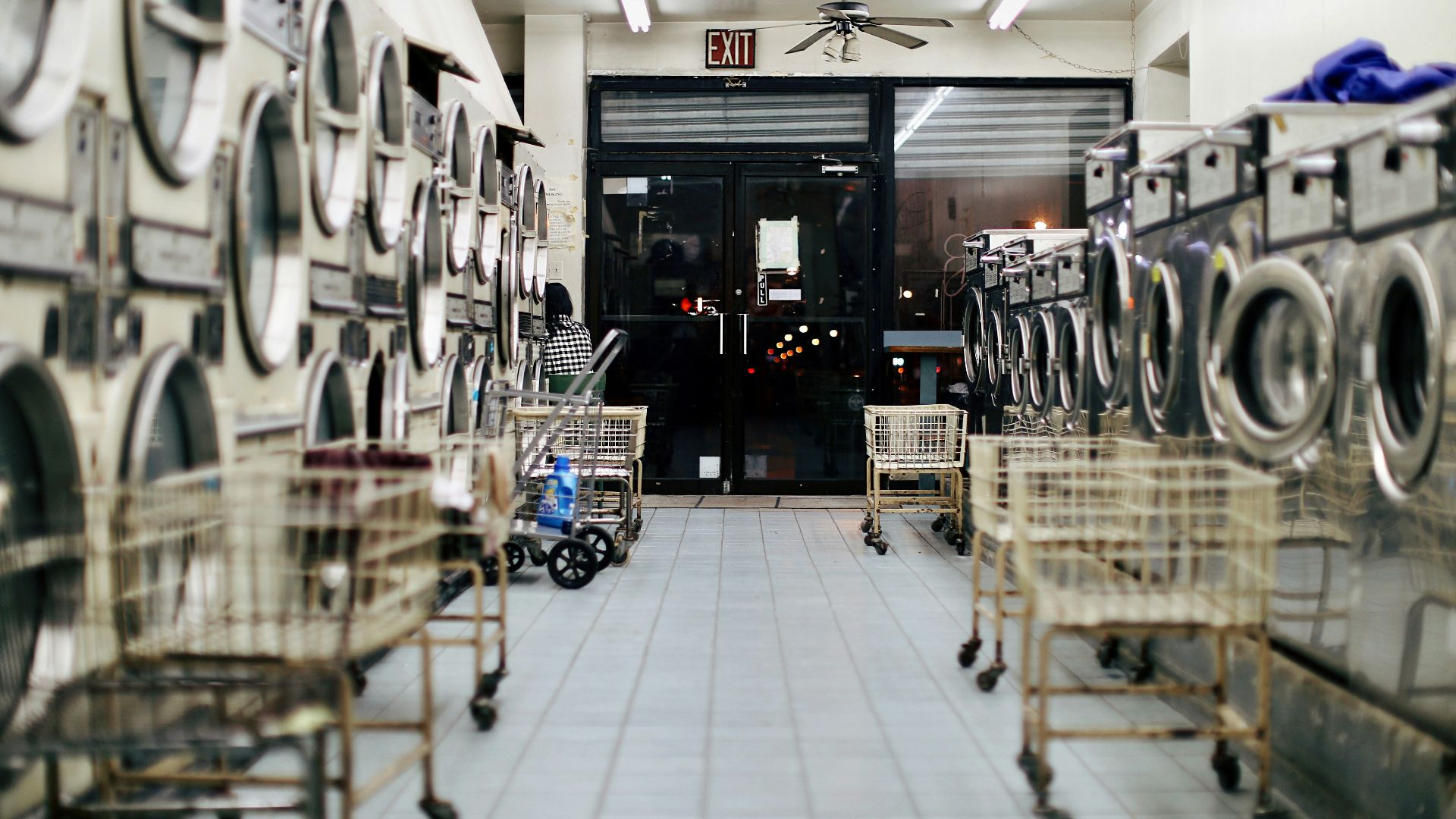 photo of empty laundy shop