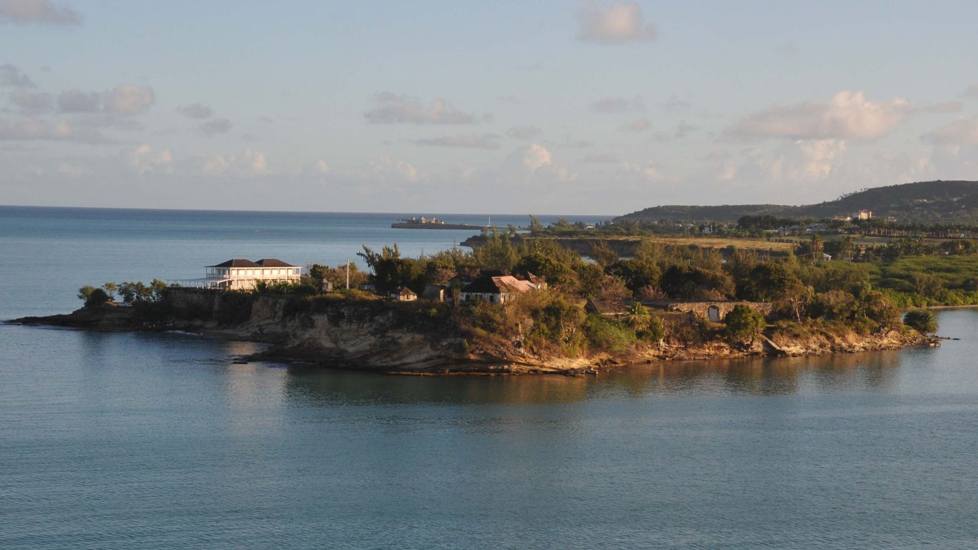 File:FORT JAMES, ST. JOHN'S, ANTIGUA.jpg