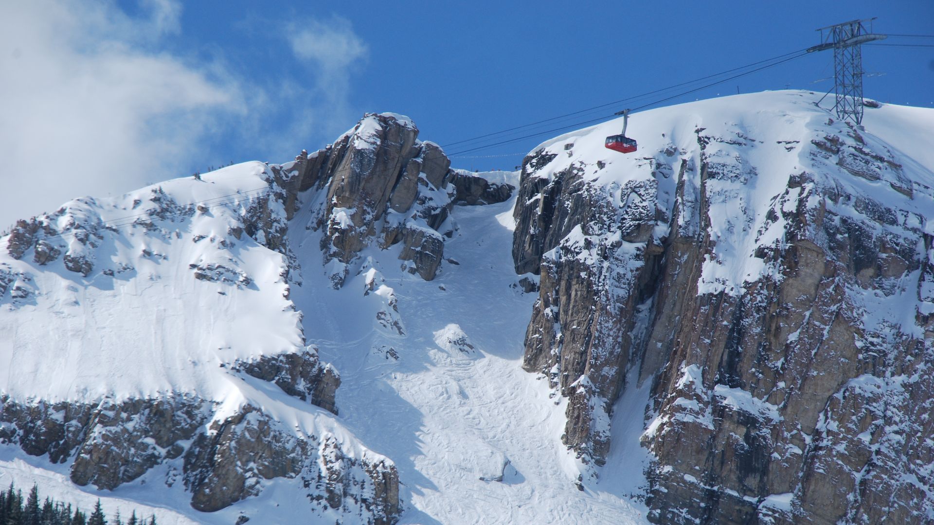 File:Corbet's Couloir jackson hole.jpg