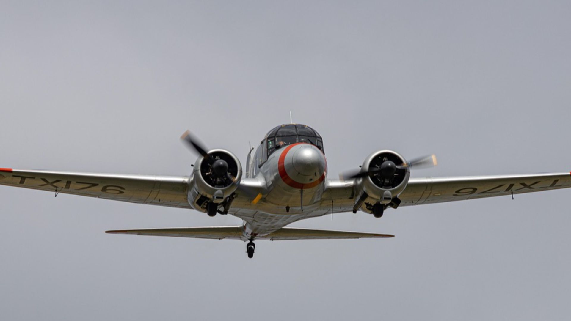 20 Worst Plane Rides To Ever Occur In History - RoughMaps