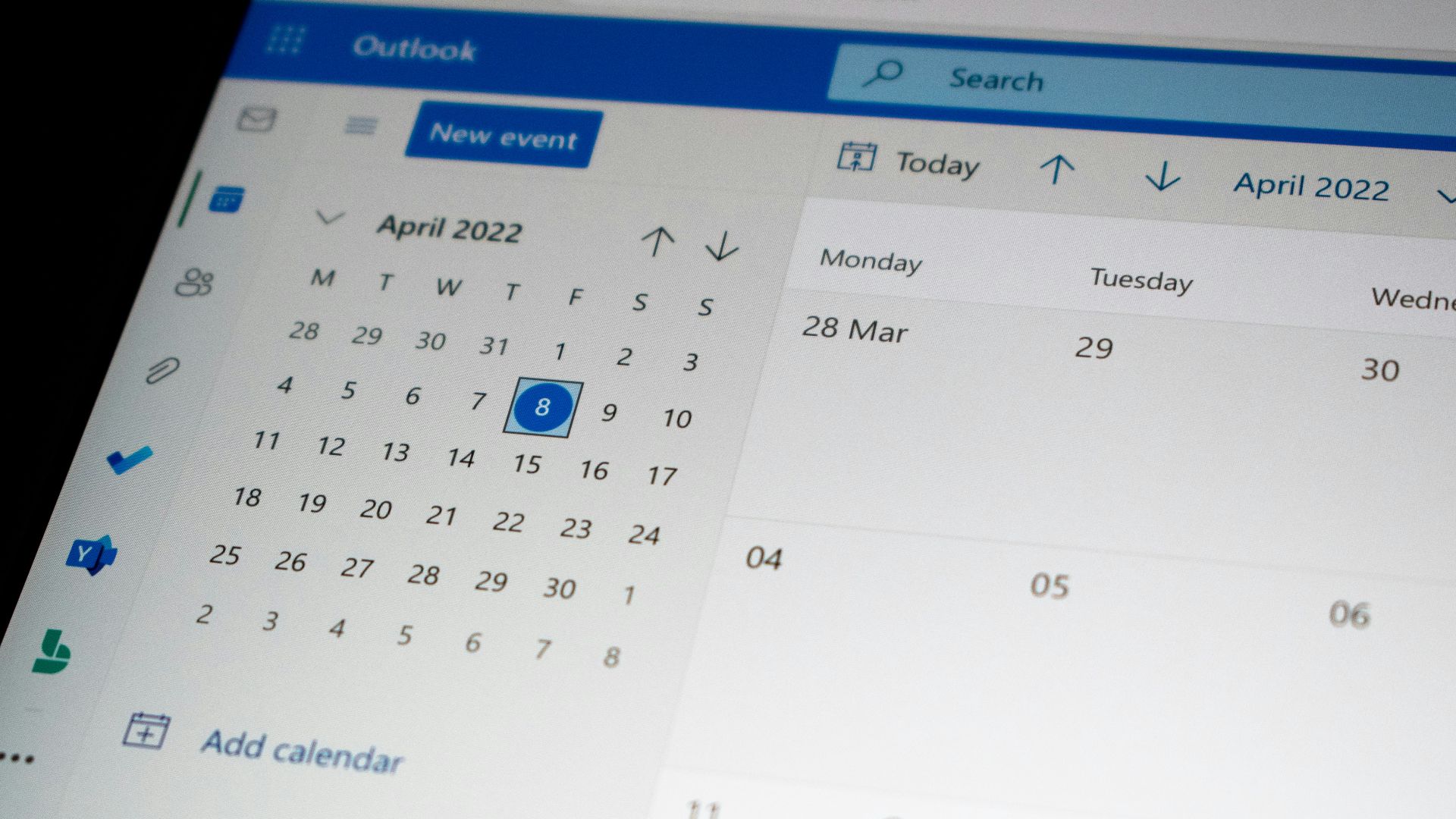 a computer screen with a calendar on it