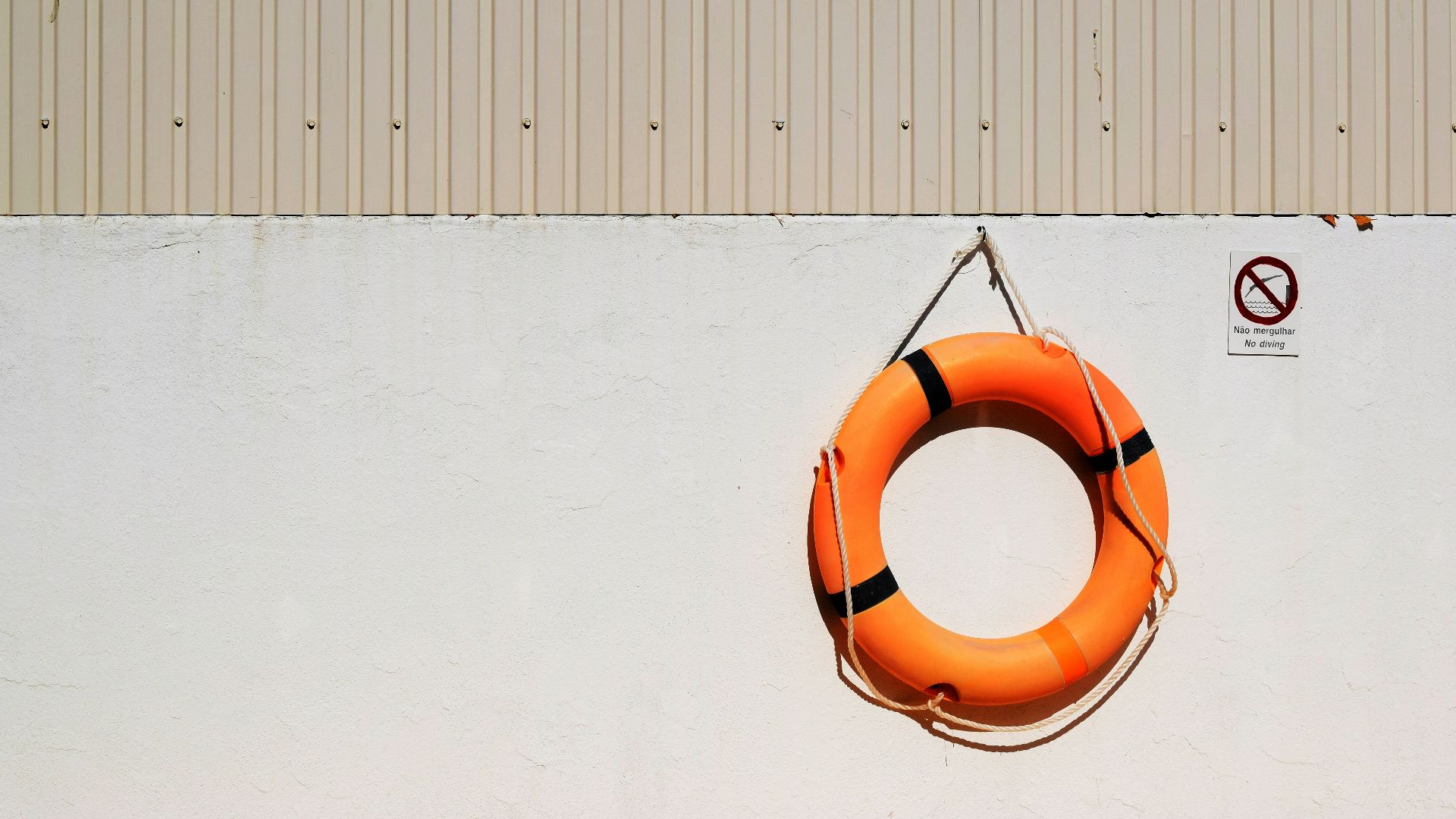 round life buoy