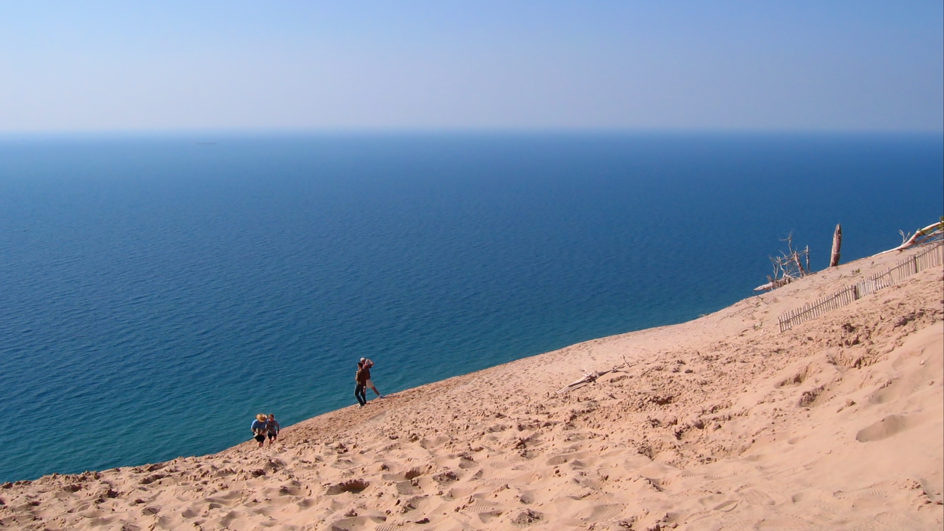 File:Sleeping Bear Dune MI1.jpg