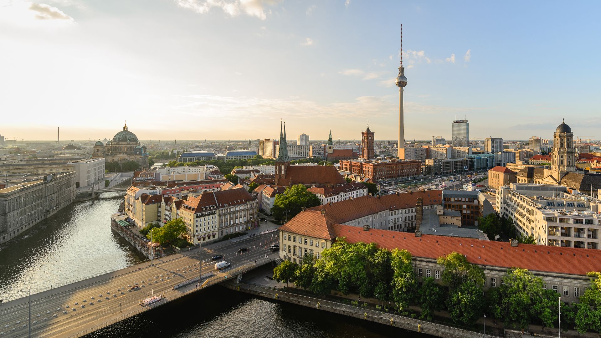 File:Berlin Mitte June 2023 01.jpg