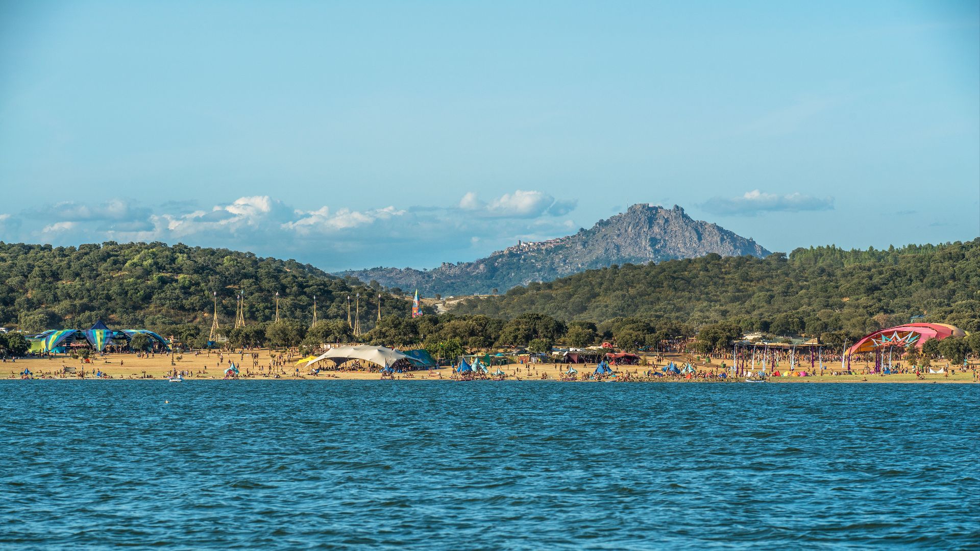 File:Boom Festival 2014 - photo by João Curiti.jpg