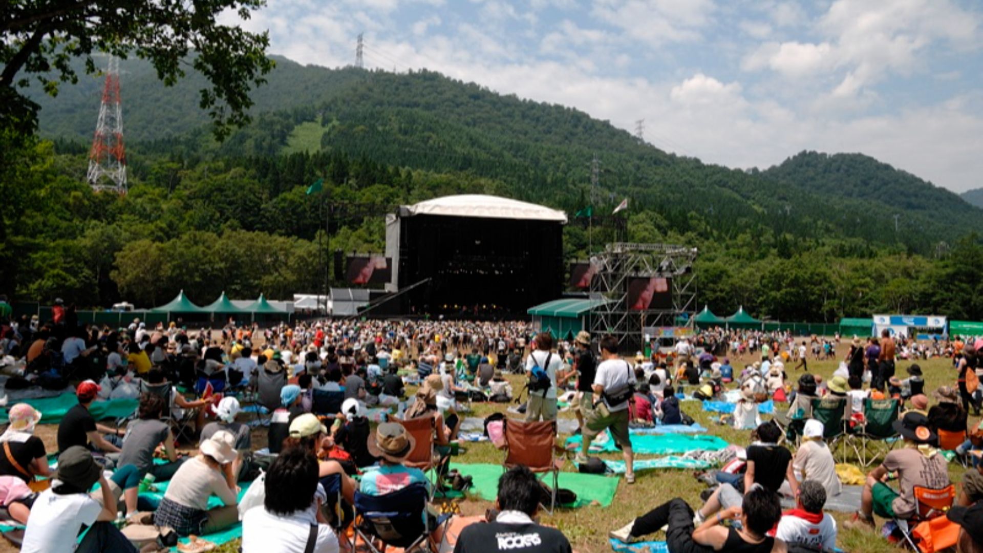 File:FujiGreenStage.jpg
