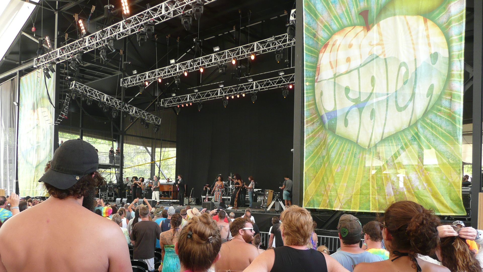 File:Peach Festival 2015 - Peach Stage.jpg