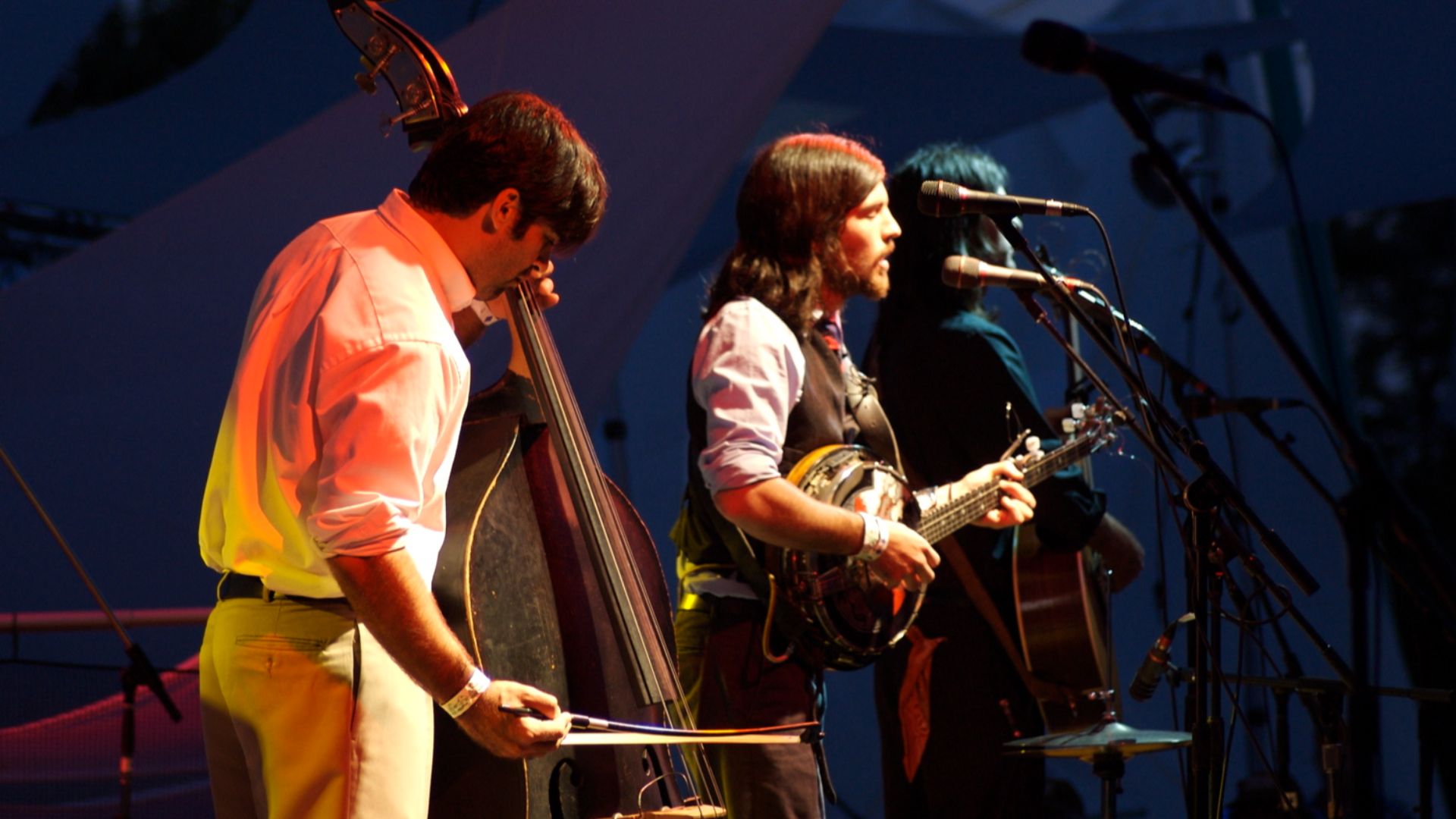 File:Avett Brothers, Pickathon 2006.jpg